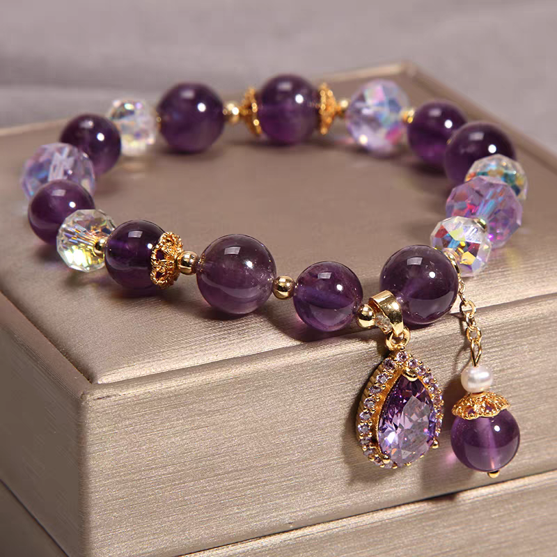 French designer natural amethyst bracelet for women, a retro charm bracelet that attracts love and changes fate.